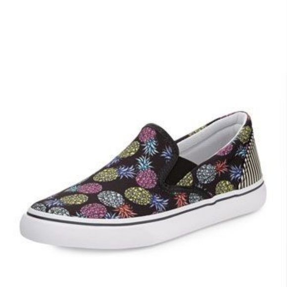 NWOT Sophia Webster Adele Pineapple Print Slip-On Sneaker 7 Black/Multi Canvas - Picture 1 of 14